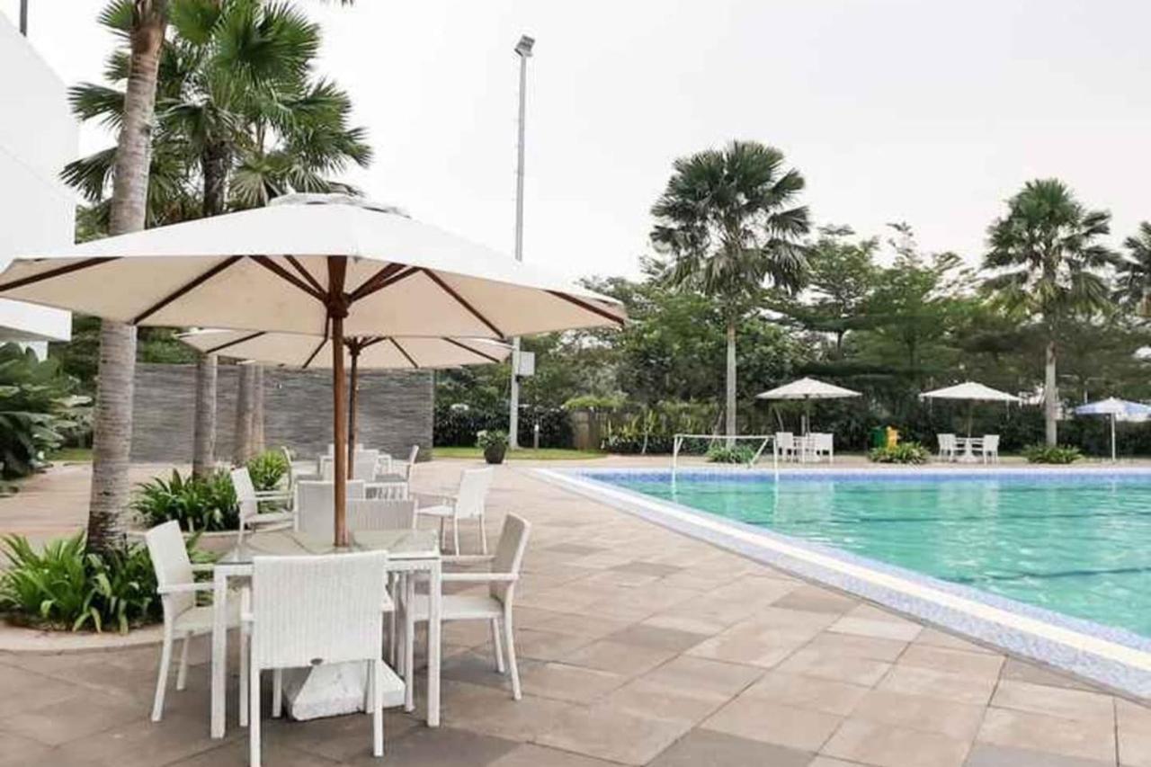 Barata Hotel Near Bandara Soekarno Hatta 탕그랑 외부 사진
