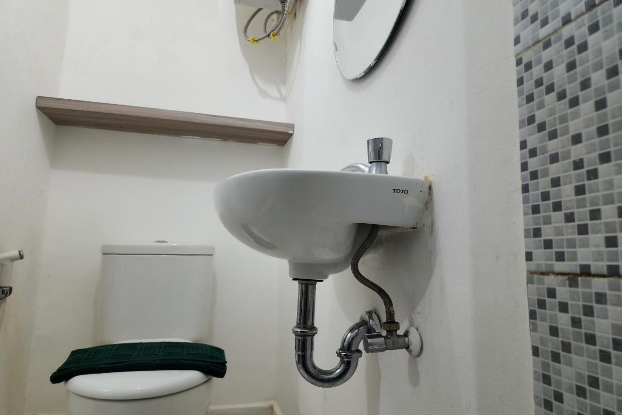 Barata Hotel Near Bandara Soekarno Hatta 탕그랑 외부 사진