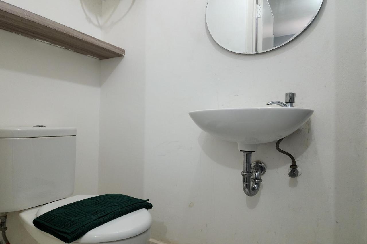 Barata Hotel Near Bandara Soekarno Hatta 탕그랑 외부 사진