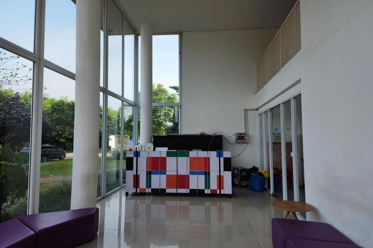 Barata Hotel Near Bandara Soekarno Hatta 탕그랑 외부 사진