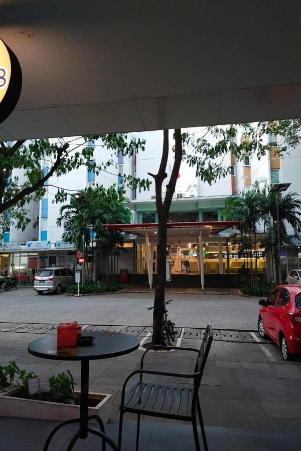 Barata Hotel Near Bandara Soekarno Hatta 탕그랑 외부 사진