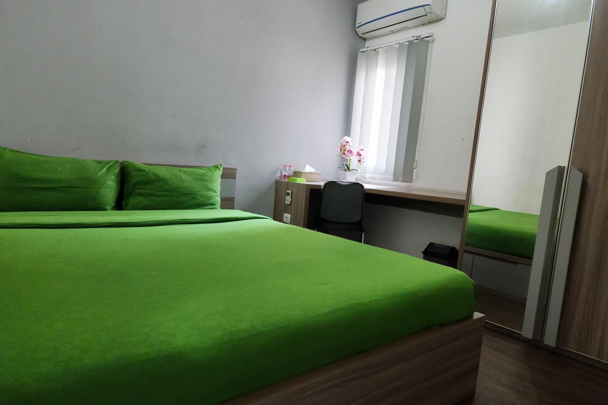 Barata Hotel Near Bandara Soekarno Hatta 탕그랑 외부 사진